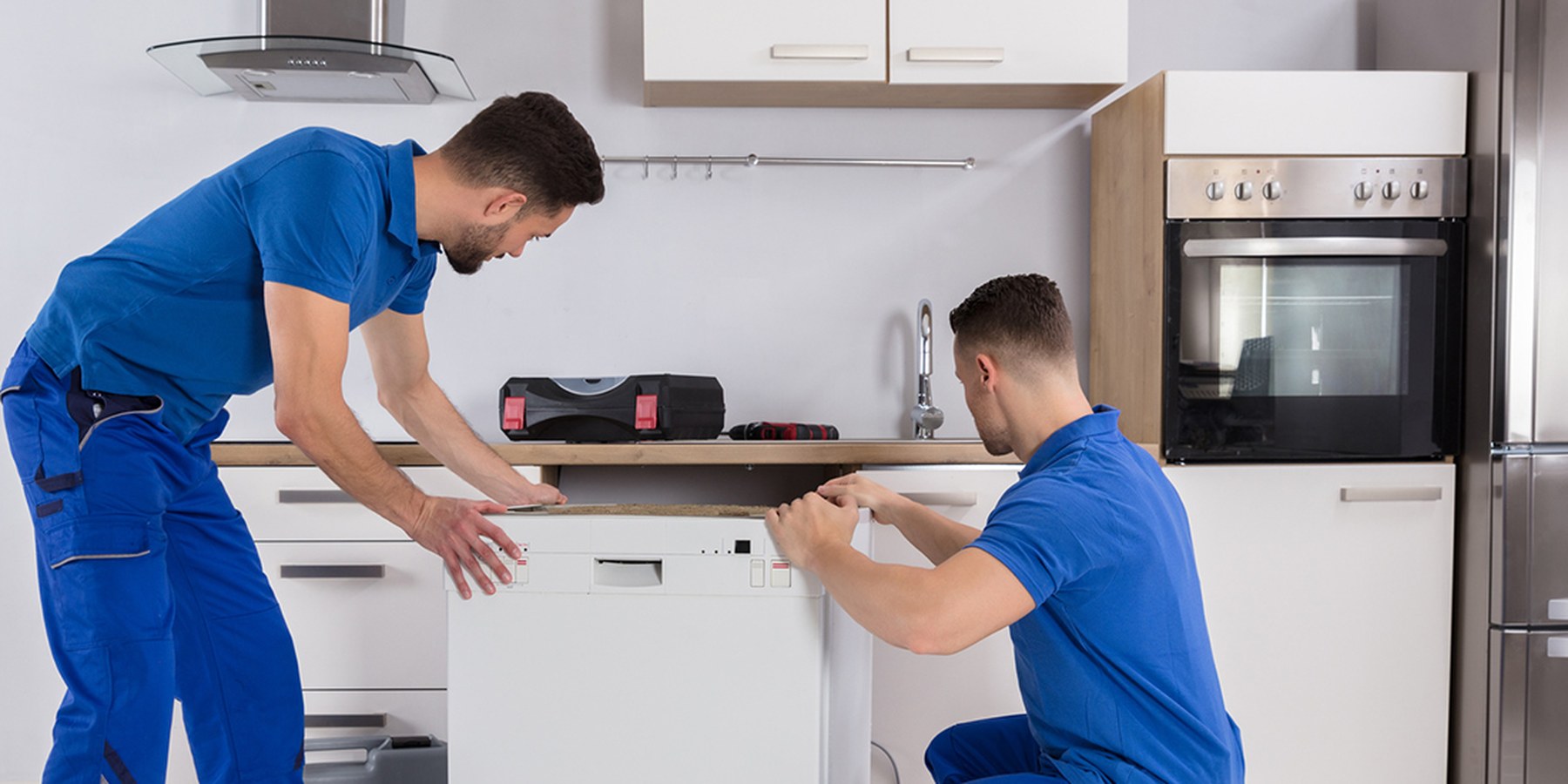 RayFix appliance technician